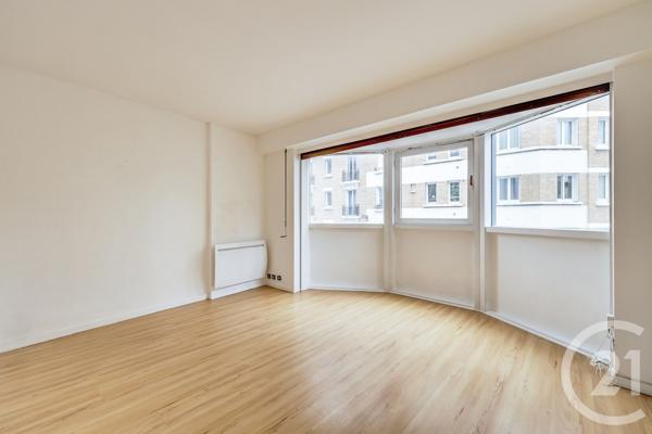 Appartement F1 à vendre  1 pièce - 25,63 m 2   PARIS  - 75015