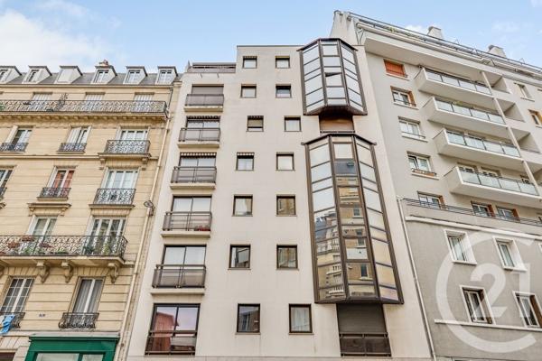 Appartement F1 à vendre  1 pièce - 25,63 m 2   PARIS  - 75015
