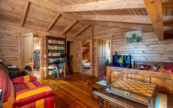 Maison à vendre    6 pièces •  Biscarrosse