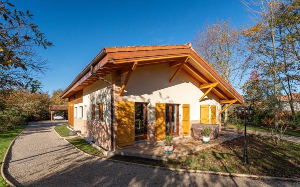 Maison à vendre    6 pièces •  Biscarrosse