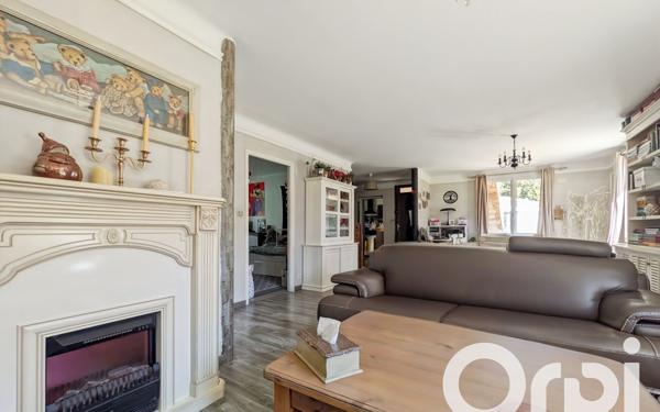 Maison à vendre    4 pièces • 126 m2 Sarrians