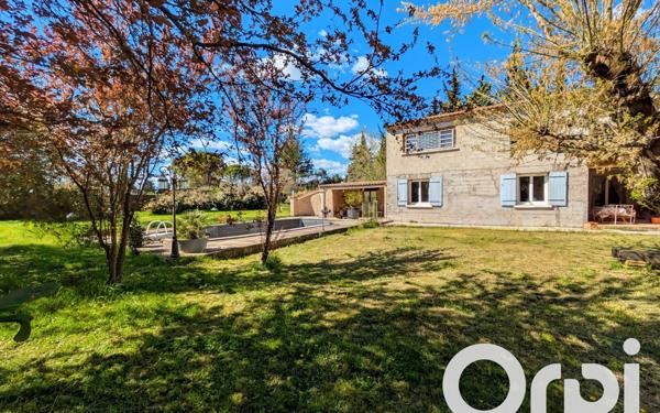 Maison à vendre    4 pièces • 126 m2 Sarrians