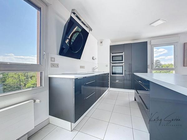 Appartement à vendre 3 pièces dernier étage MONTPELLIER (34)