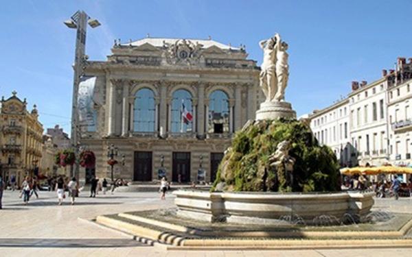 Appartement à vendre 3 pièces dernier étage MONTPELLIER (34)