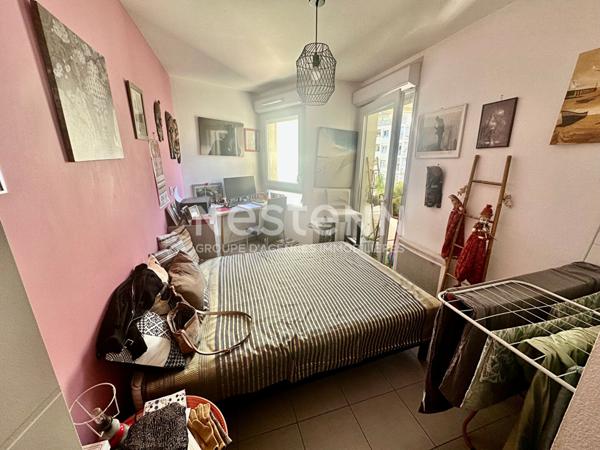 À vendre : Appartement 3 pièces à NICE Riquier