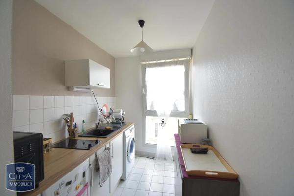 Appartement à louer 2 pièces 43.22m² Le Mans (72000)