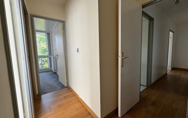 Appartement à vendre    4 pièces • 77 m2 Chelles