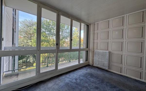 Appartement à vendre    4 pièces • 77 m2 Chelles