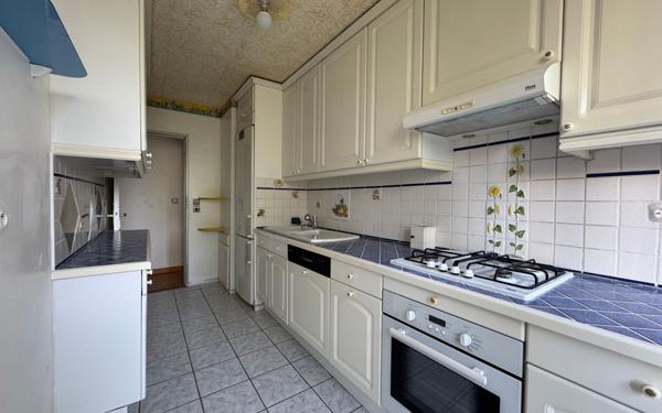 Appartement à vendre    4 pièces • 77 m2 Chelles