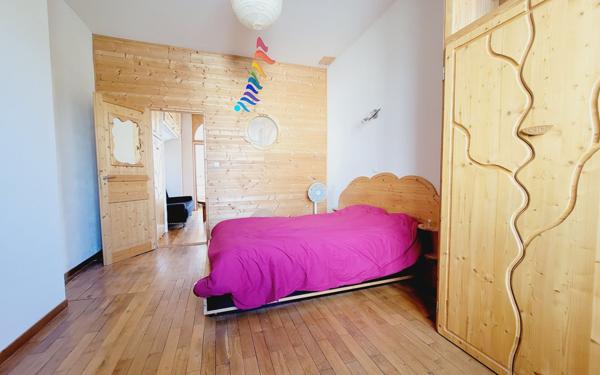 Appartement à vendre    3 pièces • 54 m2 Lyon 3