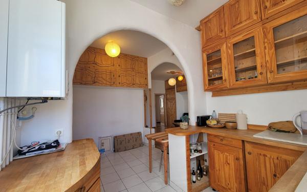 Appartement à vendre    3 pièces • 54 m2 Lyon 3