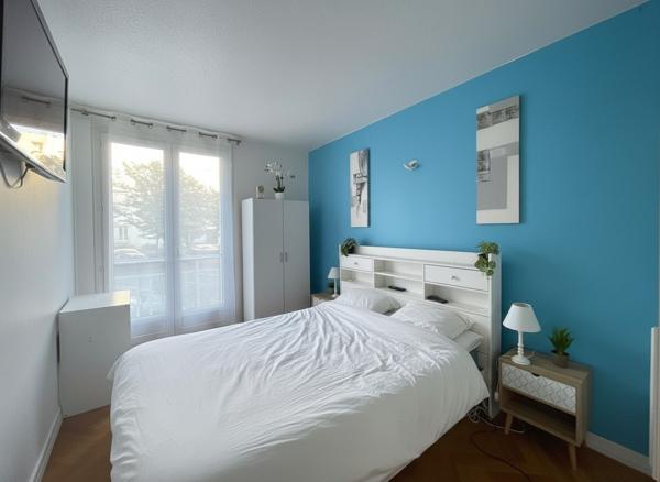 Appartement
         3 pièces
        - 63 m² 136 500 € *