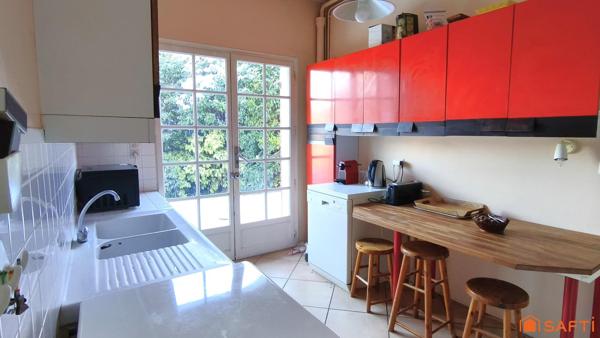 Une maison à part - à l'écart des regards