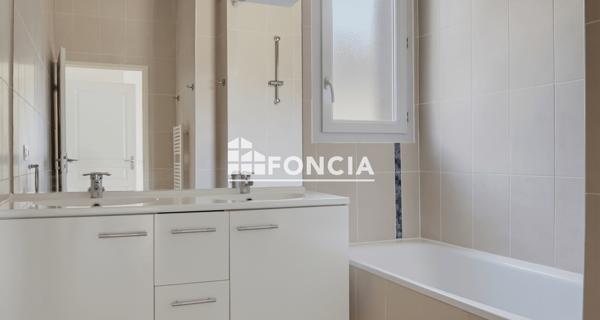 À vendre Appartement 4 pièces 80 m² - Bordeaux 33300