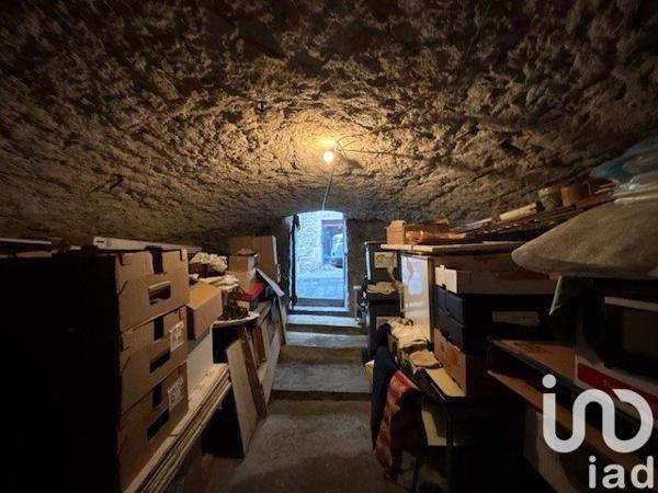 Maison de village 4 pièces de 49 m² à Largentière (07110)