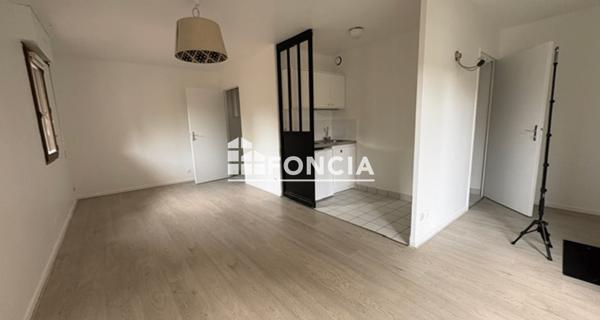 Location Studio 31.35 m² - Cergy 95000