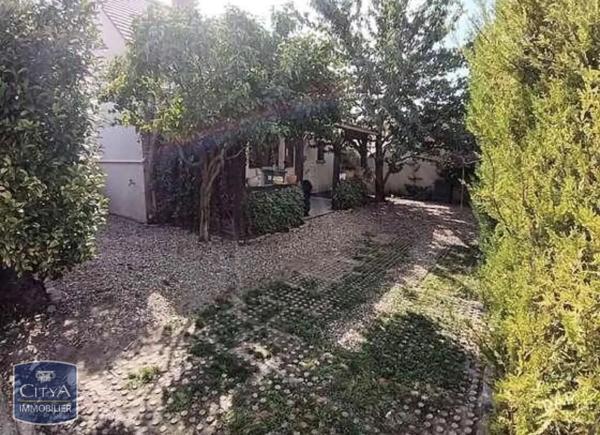 Maison à louer 4 pièces 131m² Argenteuil (95100)