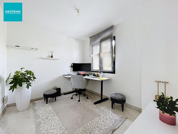 EPAGNY METZ-TESSY _ Maison contemporaine de 175 m², avec piscine, jardin et sous-sol complet avec garage, à vendre