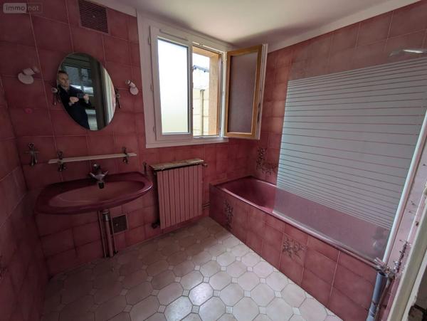 Maison à vendre à Laigné-en-Belin dans la Sarthe (72220), ref :