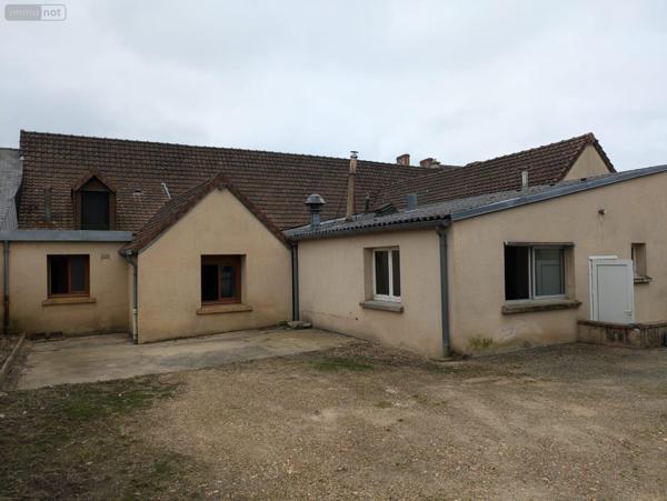 Maison à vendre à Laigné-en-Belin dans la Sarthe (72220), ref :