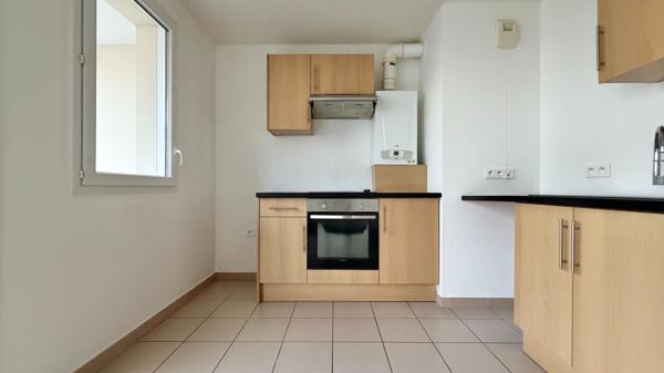 RESIDENCE RECENTE - TRES BON ETAT