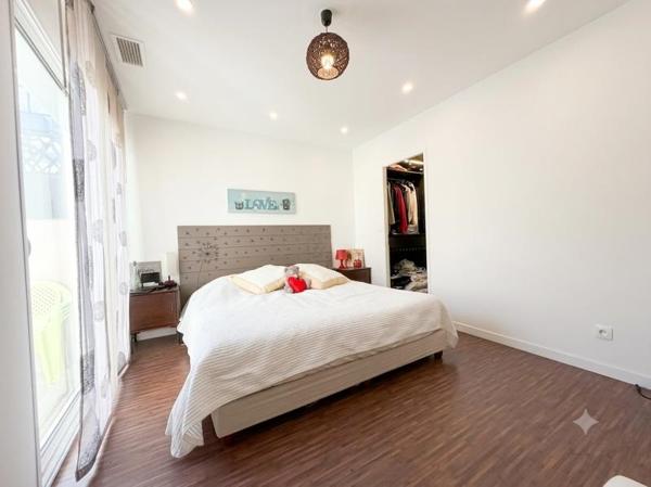 Maison 565 000 € Le Crès 5 p 125 m² DPE A