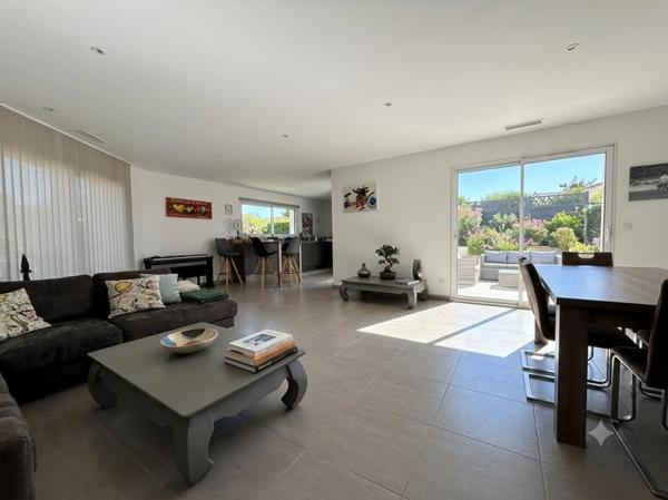 Maison 565 000 € Le Crès 5 p 125 m² DPE A