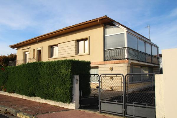 Grande maison familiale en centre ville