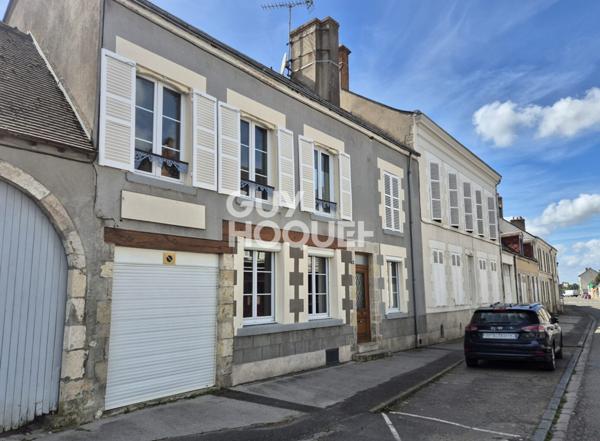 Maison Neuville Aux Bois 6 pièce(s) 129 m2