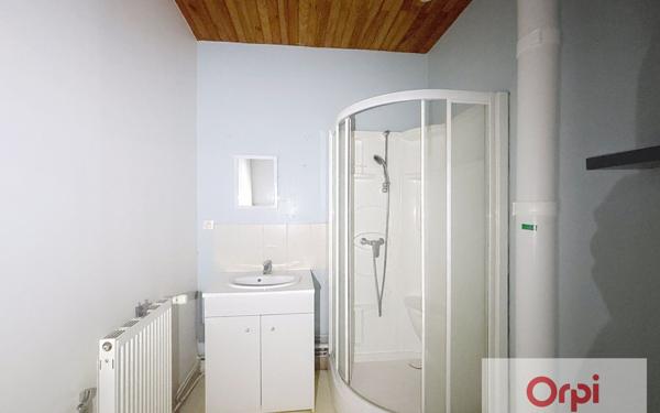 Maison à louer    2 pièces • 64,50 m2 Montluçon