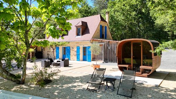 Belle maison en pierre sur 19 ha de terrain