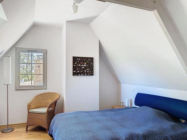 Belle maison en pierre sur 19 ha de terrain