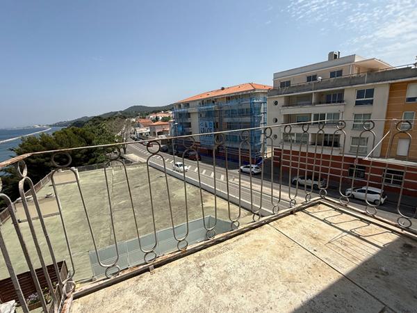 APPARTEMENT DE TYPE 3 - VUE ETANG