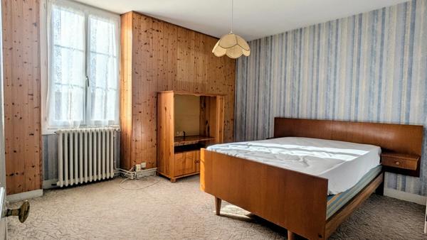 Maison à vendre 6 pièces CHERVES RICHEMONT (16)