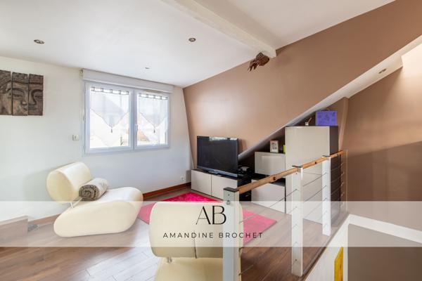 Maison 8 pièces - 170 m² Exclusivité efficity