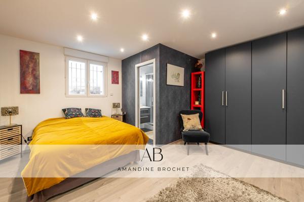 Maison 8 pièces - 170 m² Exclusivité efficity