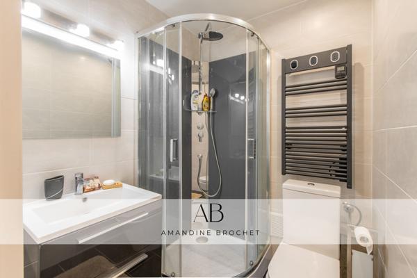 Maison 8 pièces - 170 m² Exclusivité efficity