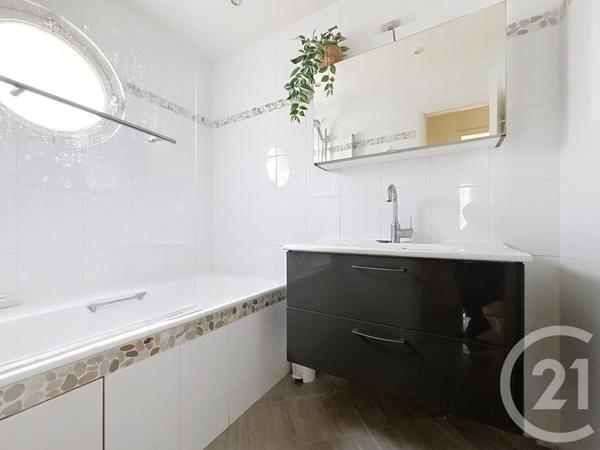 Appartement F3 à vendre  3 pièces - 65,30 m2 VERSAILLES - 78