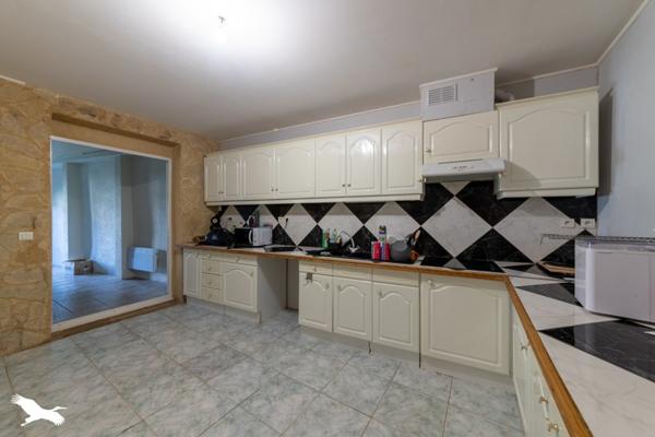 Immeuble 166 600 € Prayssac 300 m² DPE