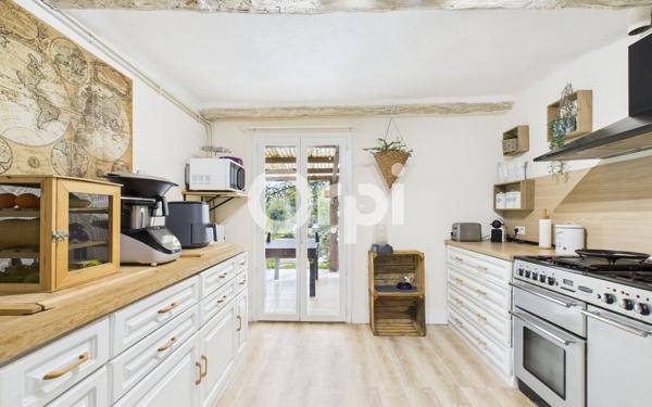 Maison à vendre    3 pièces •  Tourrettes