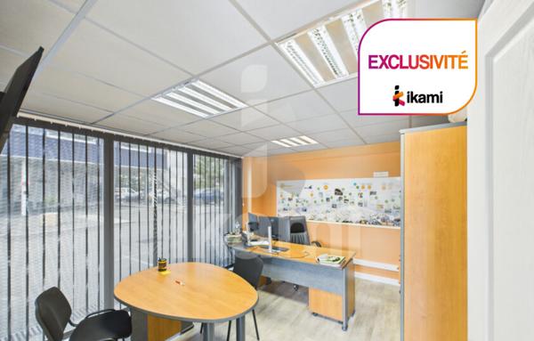 Local Professionnel de 259 m²