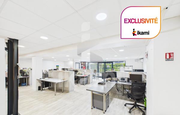 Local Professionnel de 259 m²