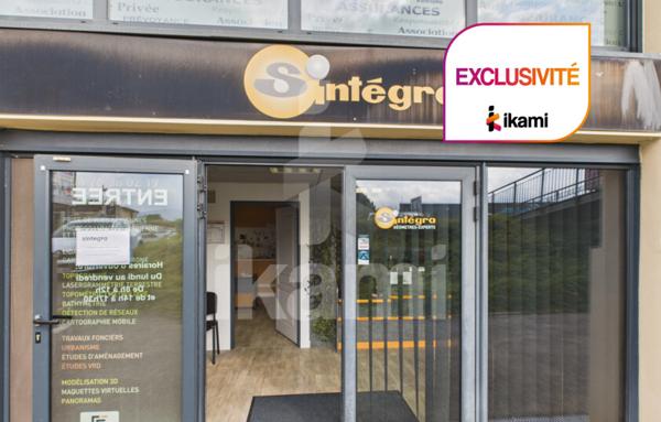 Local Professionnel de 259 m²