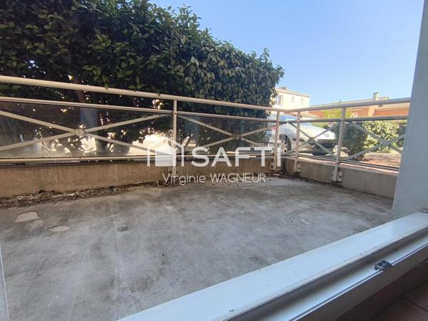 T2 dans Résidence avec Piscine et Parking Privé