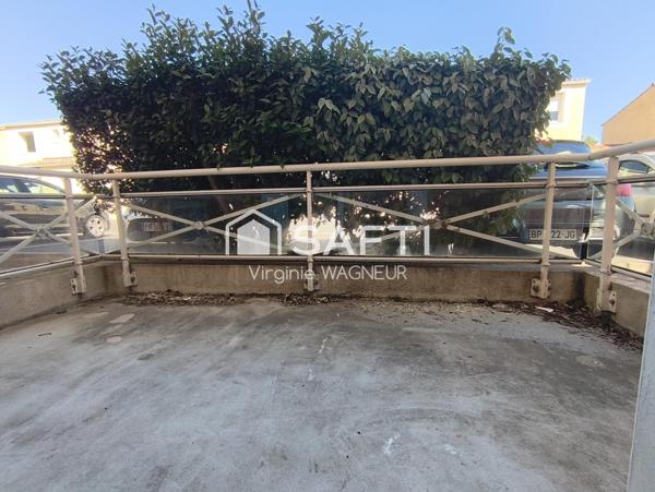 T2 dans Résidence avec Piscine et Parking Privé