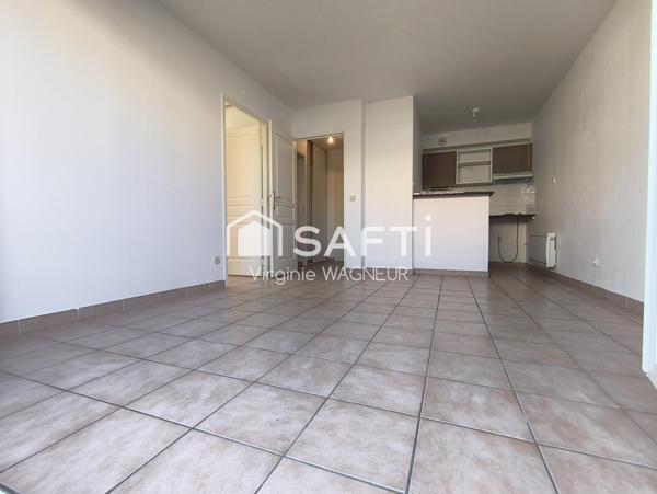 T2 dans Résidence avec Piscine et Parking Privé