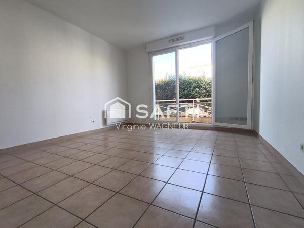 T2 dans Résidence avec Piscine et Parking Privé