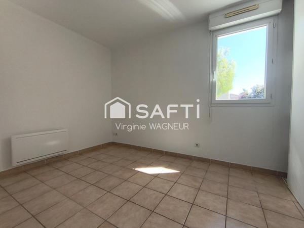 T2 dans Résidence avec Piscine et Parking Privé