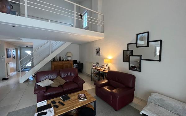 Maison à vendre    5 pièces • 121 m2 Bourg-de-Péage