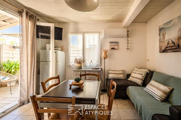 Propriété double sur la plage des Chalets : duplex panoramique et dépendance